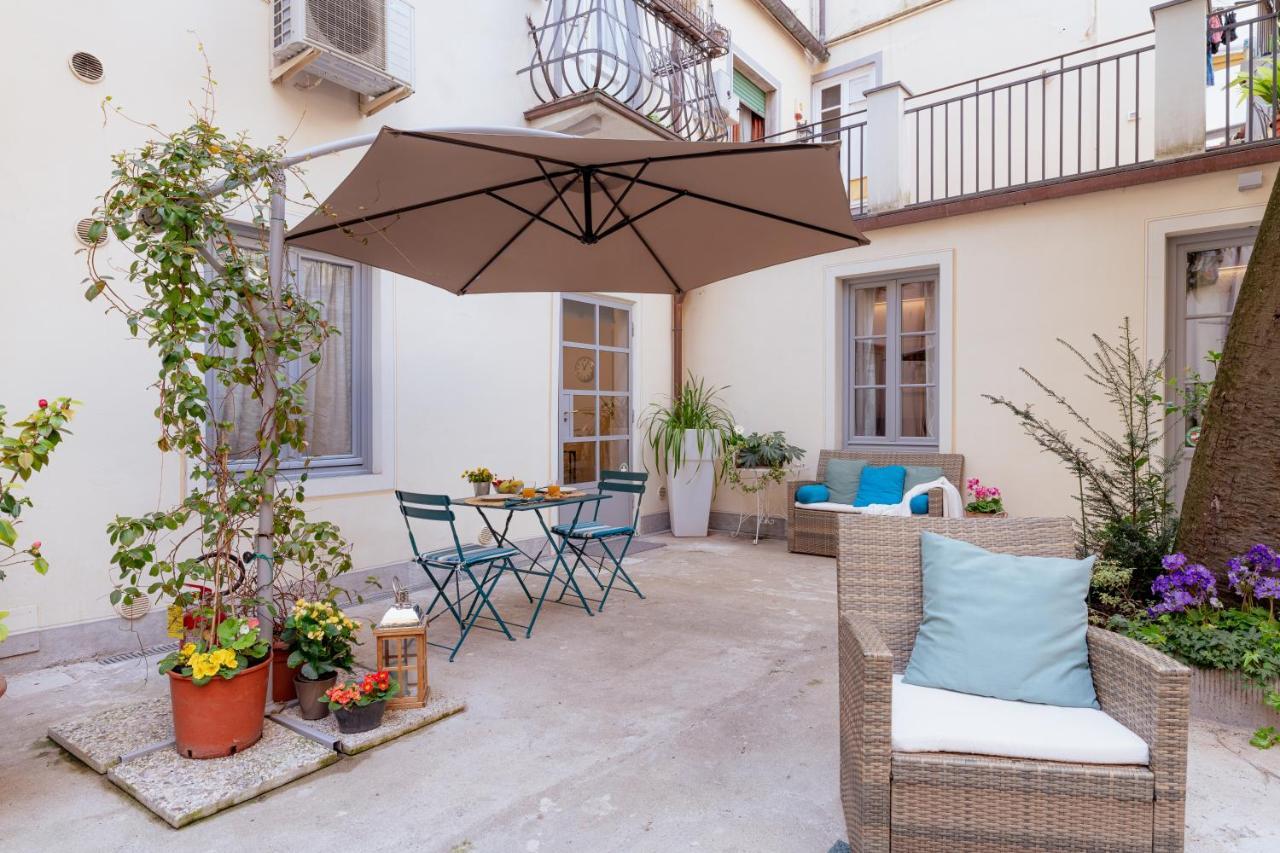 루카 Il Cortile Di Elisa & Our Flats B&B 외부 사진