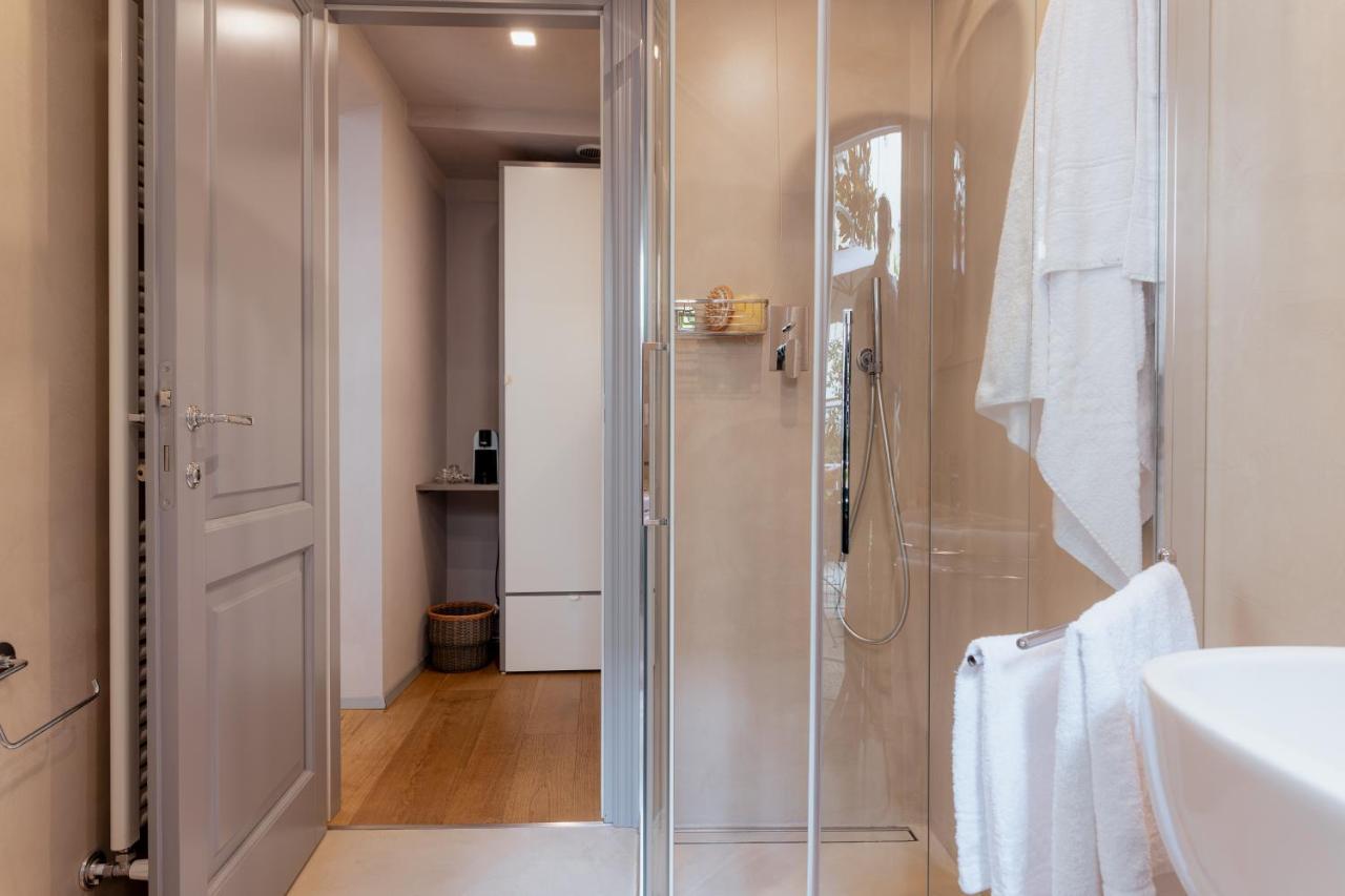 루카 Il Cortile Di Elisa & Our Flats B&B 외부 사진